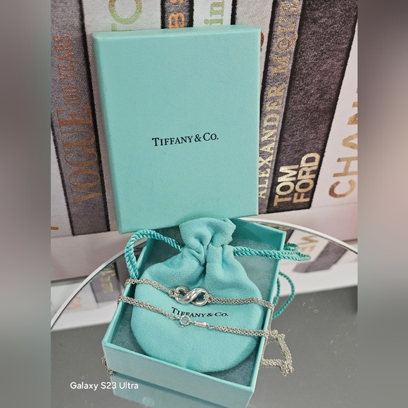 ♾️Tiffany & Co. Infinity Double Strand 925 Silver Vintage Pendant Necklace ✨️ - Picture 7 of 16